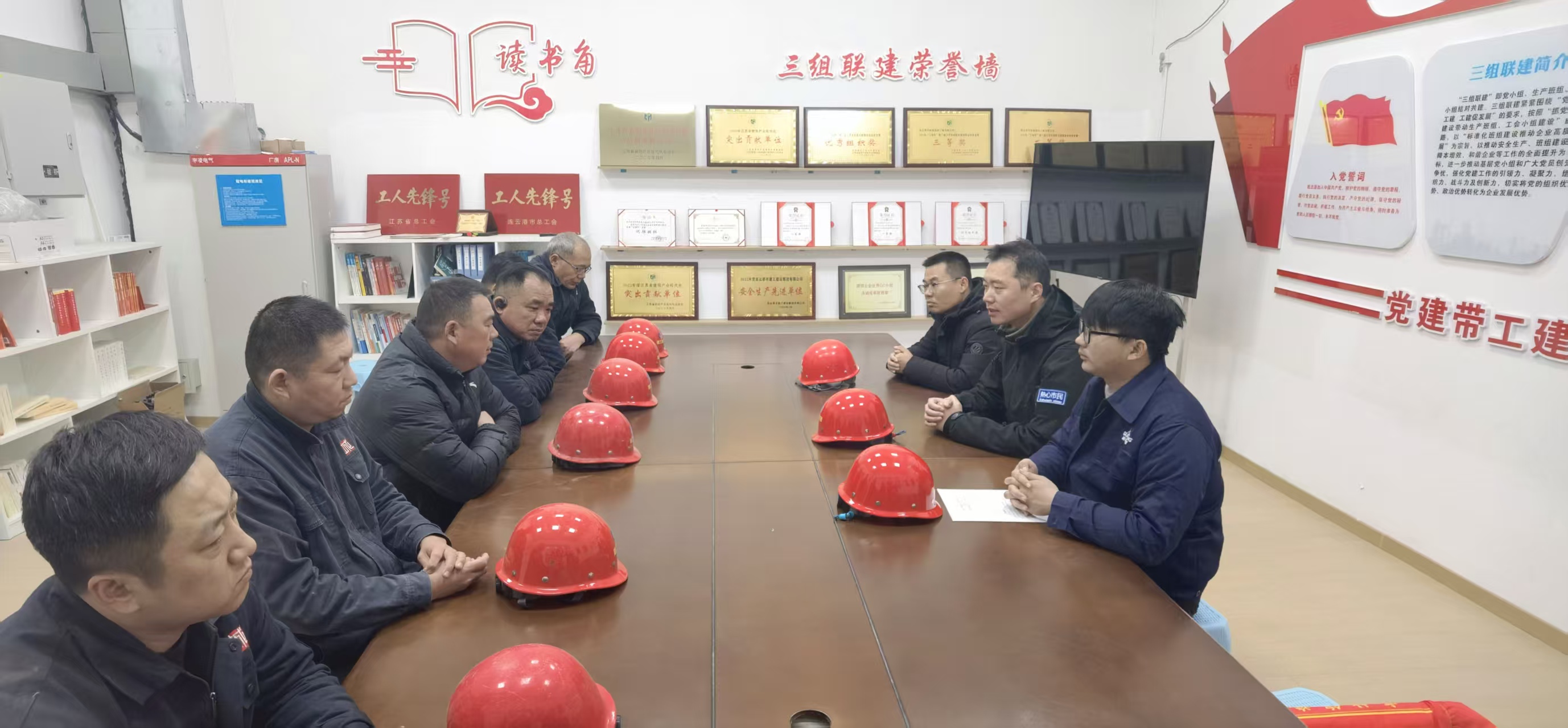 4564847d0f0aef3a6c2bb4b84db01fde